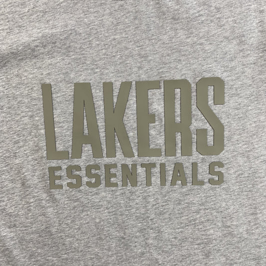 fear-of-god-essentials-lakers-tee-grey-2-Drip Store Argentina