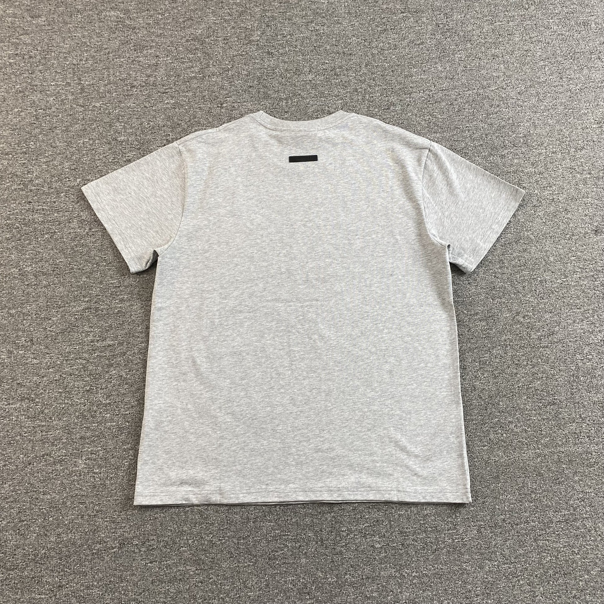 fear-of-god-essentials-nba-tee-grey-3-Drip Store Argentina