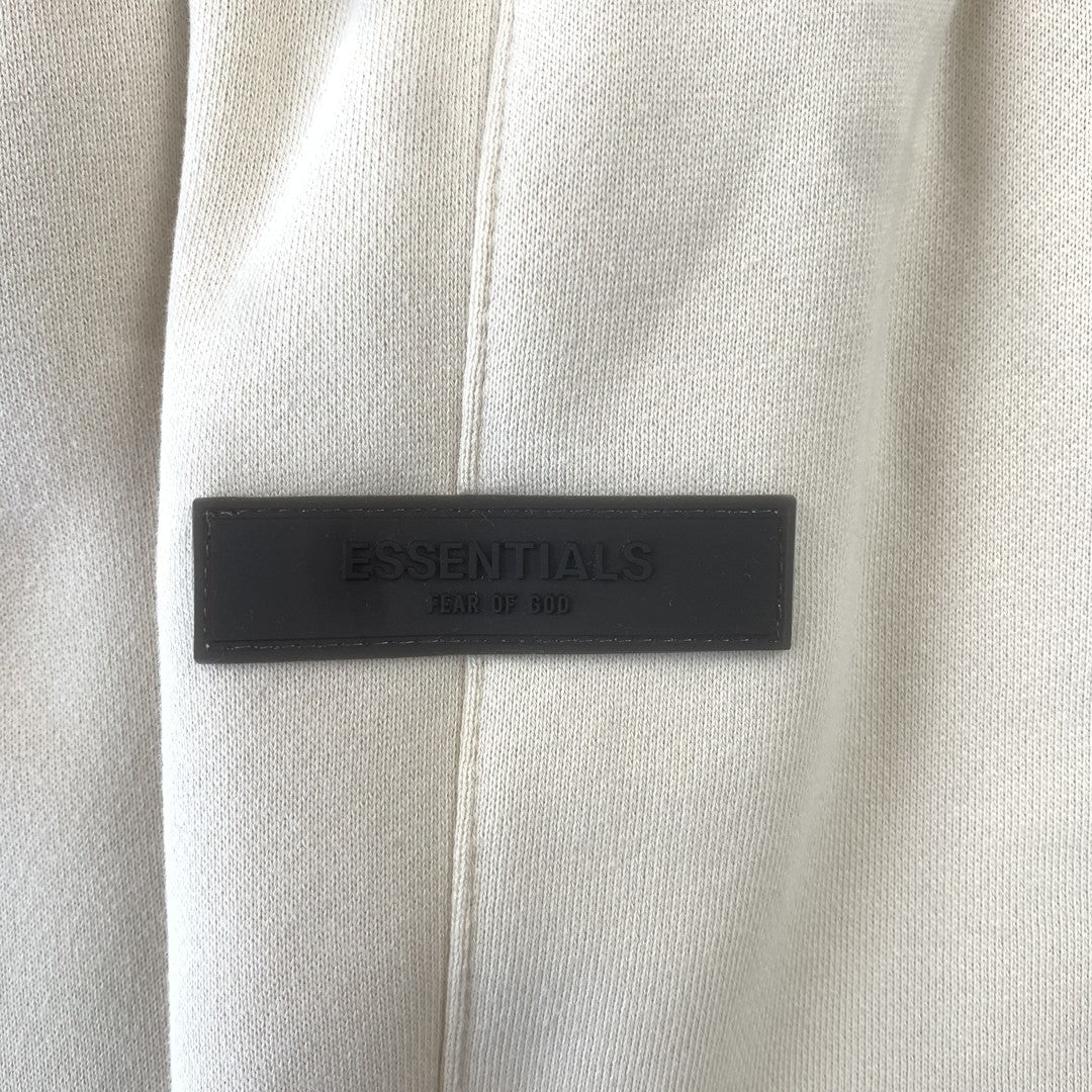 Pantalón Fear of God Essentials Egg Shell