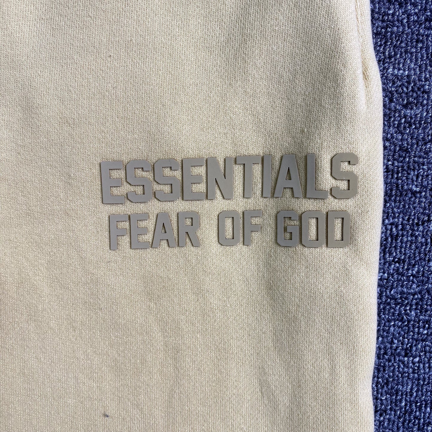 Pantalón Fear of God Essentials Light Tuscan