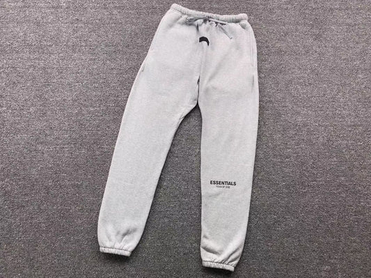 Pantalón Fear of God Essentials (SS22) Gris