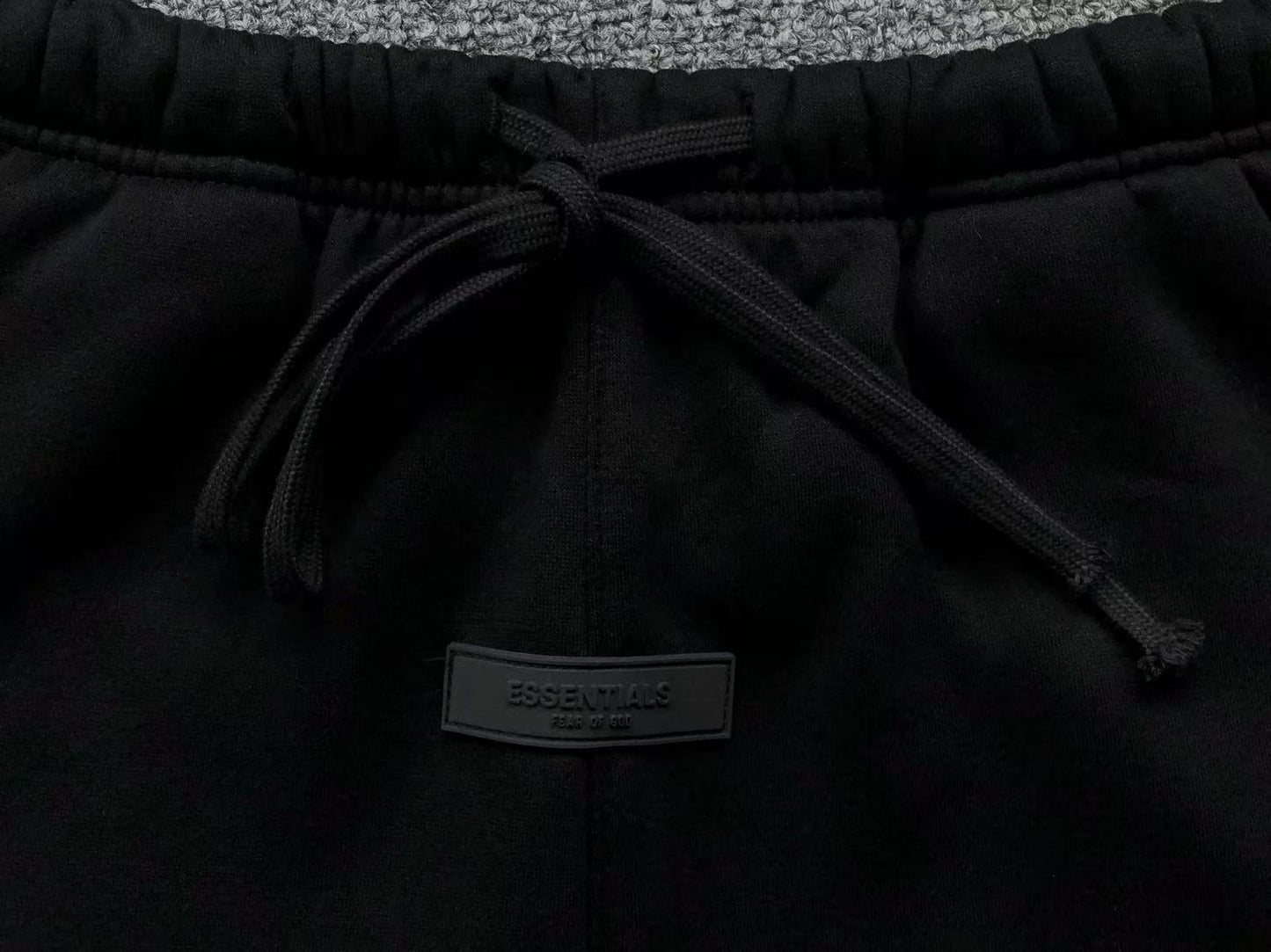 Pantalón Fear of God Essentials (SS22) Relaxed Negro