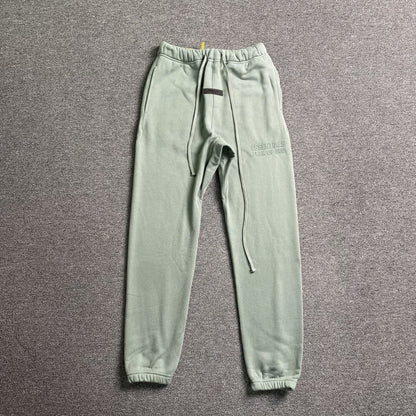 Pantalón Fear of God Essentials Sycamore