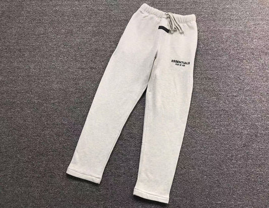 Pantalón Fear of God Essentials (SS22) Relaxed Gris