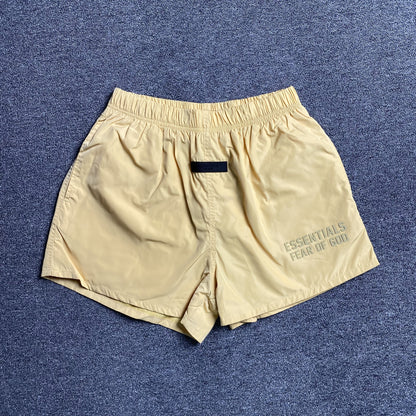 fear-of-god-essentials-running-nylon-short-light-tuscan-Drip Store Argentina