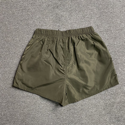 fear-of-god-essentials-running-nylon-short-off-black-2-Drip Store Argentina