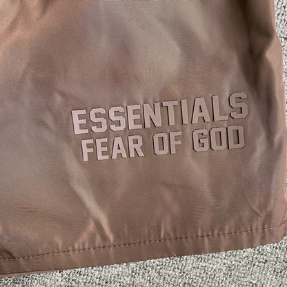 fear-of-god-essentials-running-nylon-short-plum-3-Drip Store Argentina