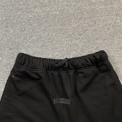 fear-of-god-essentials-shorts-off-black-3-Drip Store Argentina