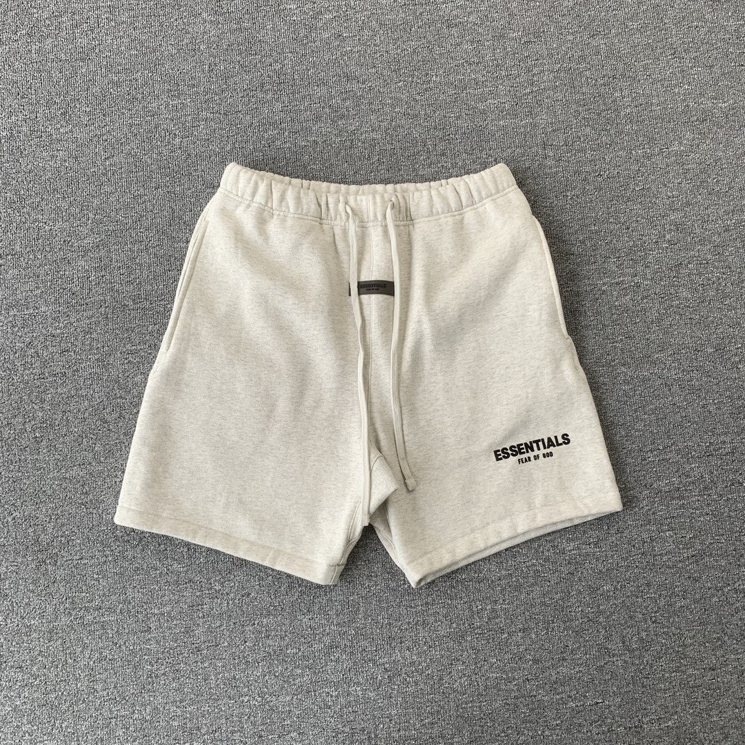 fear-of-god-essentials-shorts-ss22-light-oatmeal-Drip Store Argentina