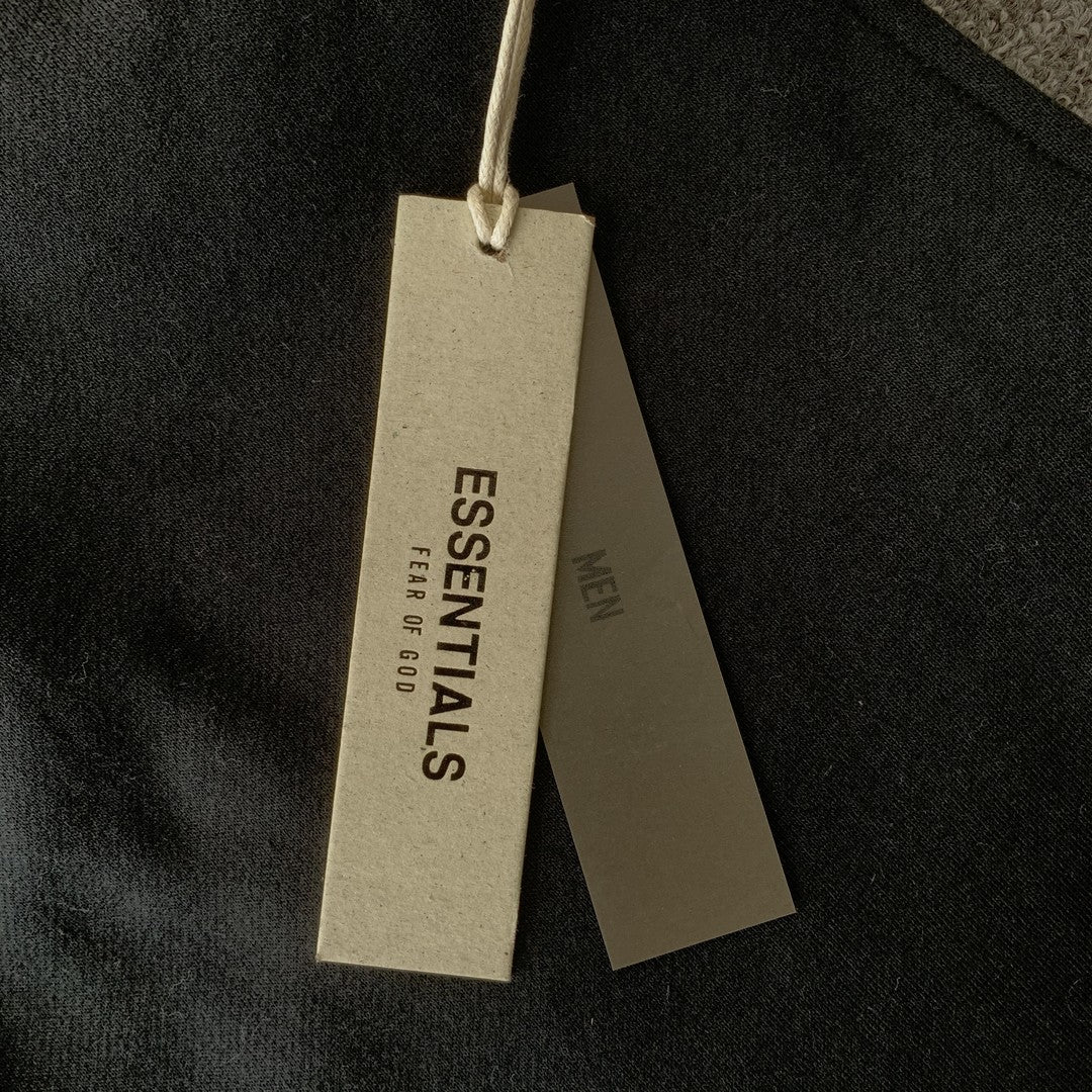 fear-of-god-essentials-shorts-ss22-stretch-limo-7-Drip Store Argentina