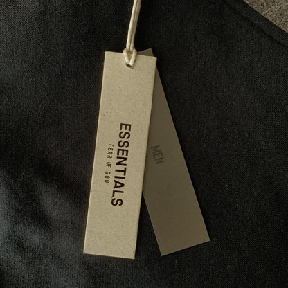 fear-of-god-essentials-shorts-ss22-stretch-limo-7-Drip Store Argentina