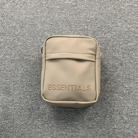 fear-of-god-essentials-shoulder-bag-beige-Drip Store Argentina