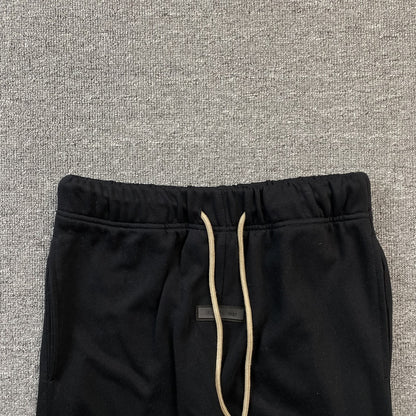 Pantalón Fear of God Essentials Small Logo Negro