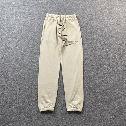 Pantalón Fear of God Essentials Small Logo Silver Cloud