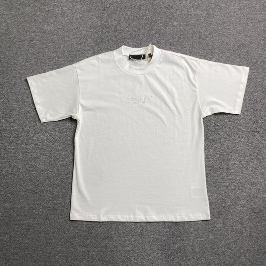 Remera Fear of God Essentials Small Logo Cloud Dancer