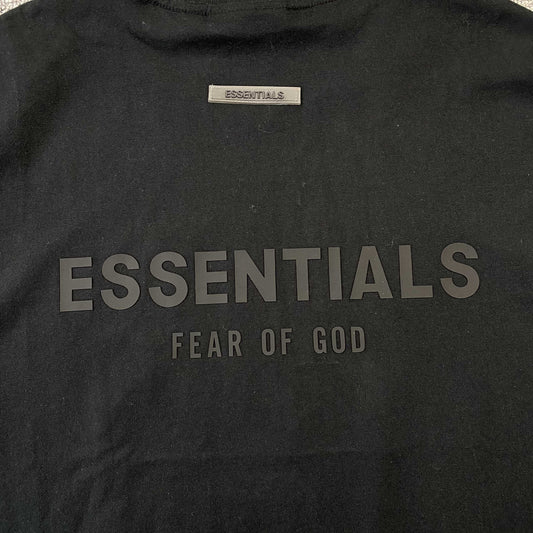 fear-of-god-essentials-tee-blackstretch-limo-2-Drip Store Argentina