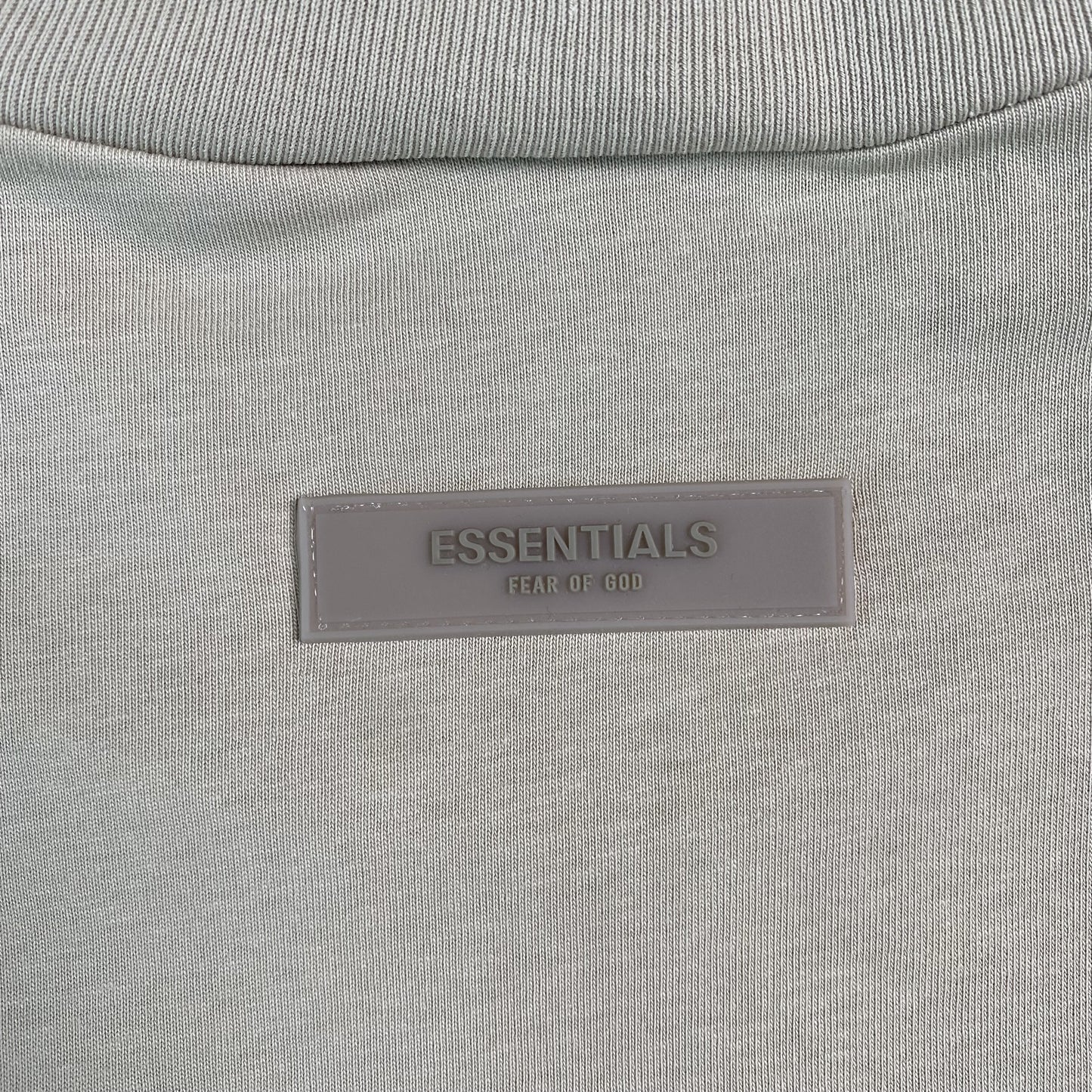Remera Fear of God Essentials Seafoam