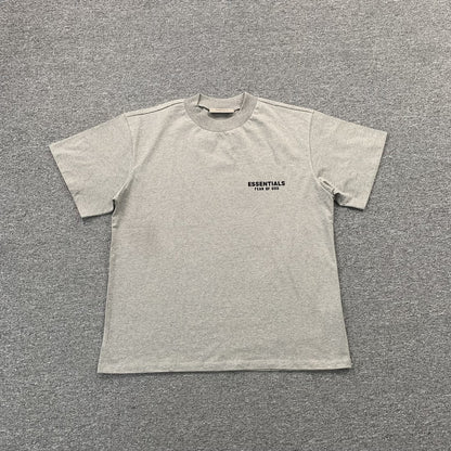 Remera Fear of God Essentials (SS22) Gris