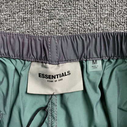 fear-of-god-essentials-volley-shorts-iridescent-5-Drip Store Argentina
