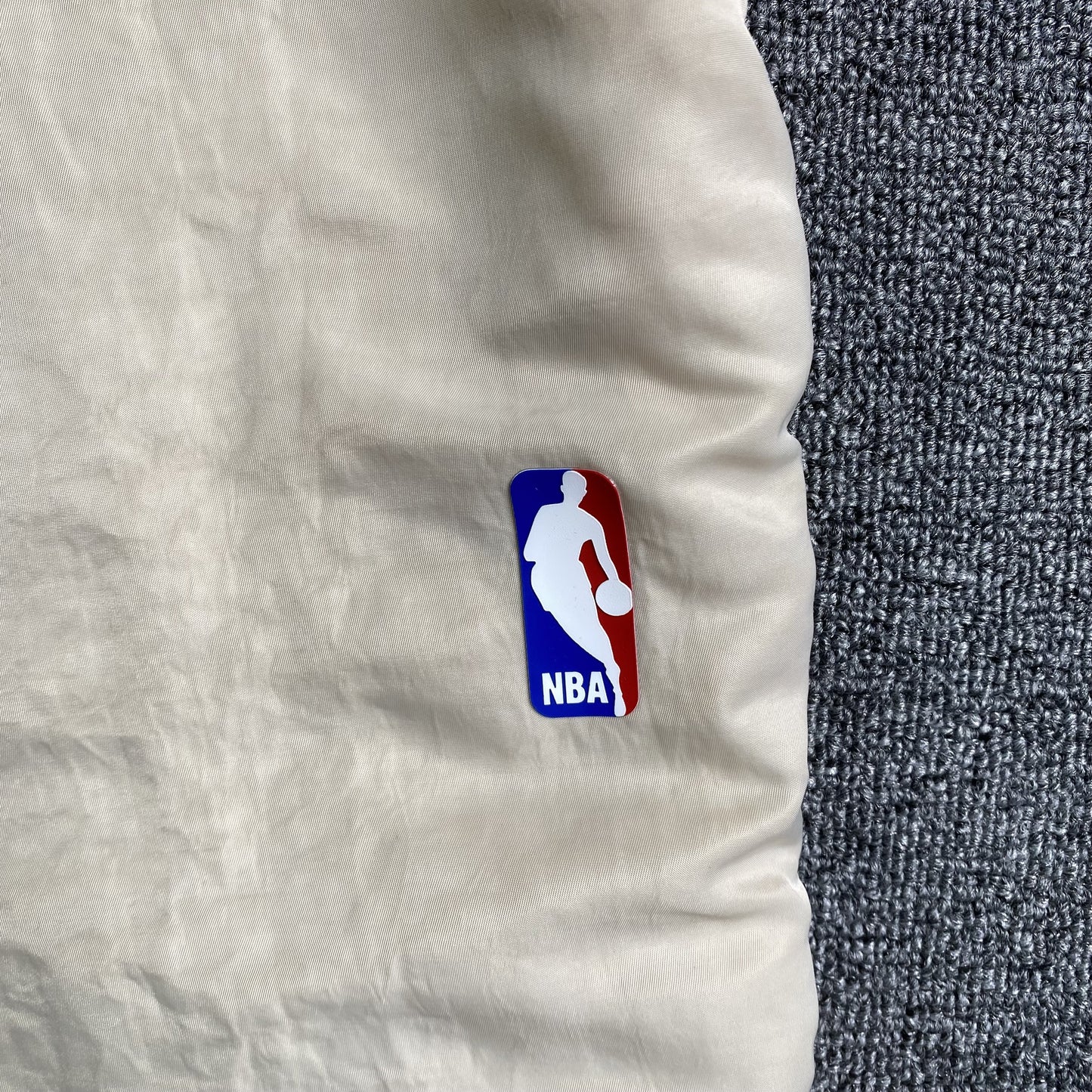 Pantalón Fear of God X Nike Nylon Crema