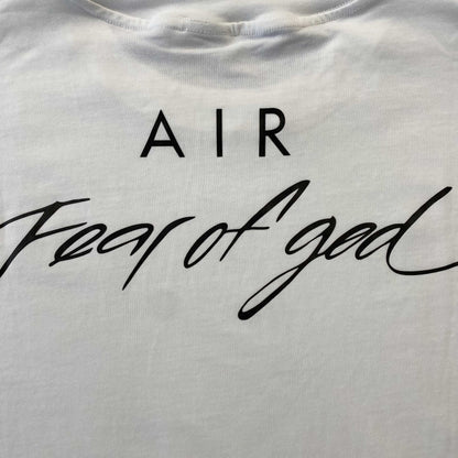 Remera Fear of God x Nike Blanca