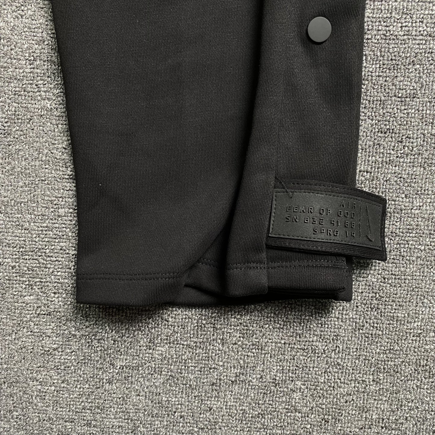 Pantalón Fear of God X Nike Tear Away Negro