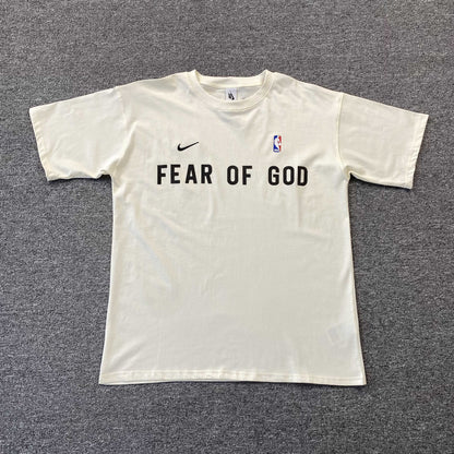 Remera Fear of God x Nike Warm Up Sail