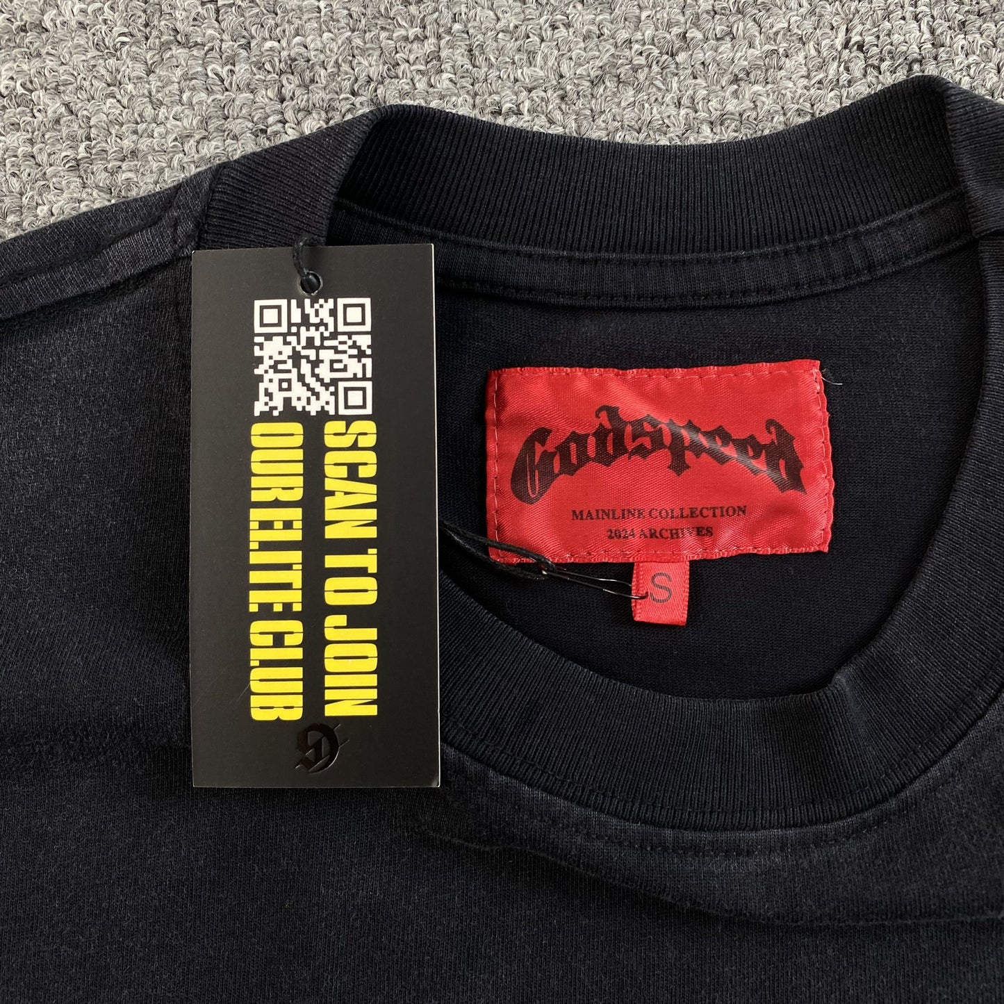 Remera Godspeed King 4ever Negra