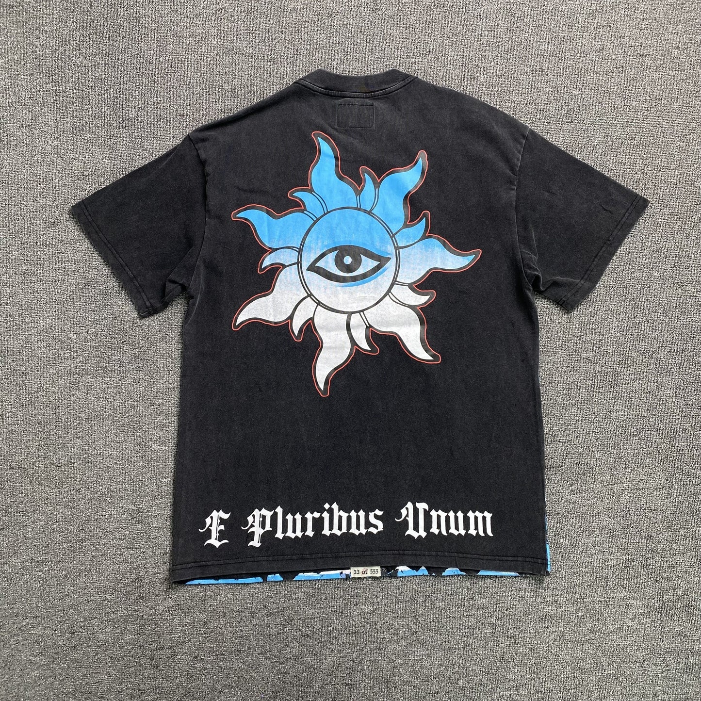 Remera Godspeed Memento Vivere Negra