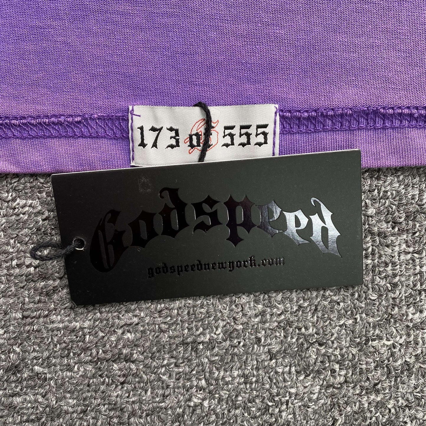 Remera Godspeed New Age Violeta