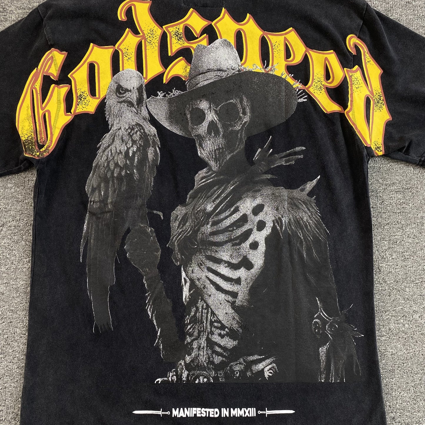 Remera Godspeed Skeleton Eagle Hunter Negra