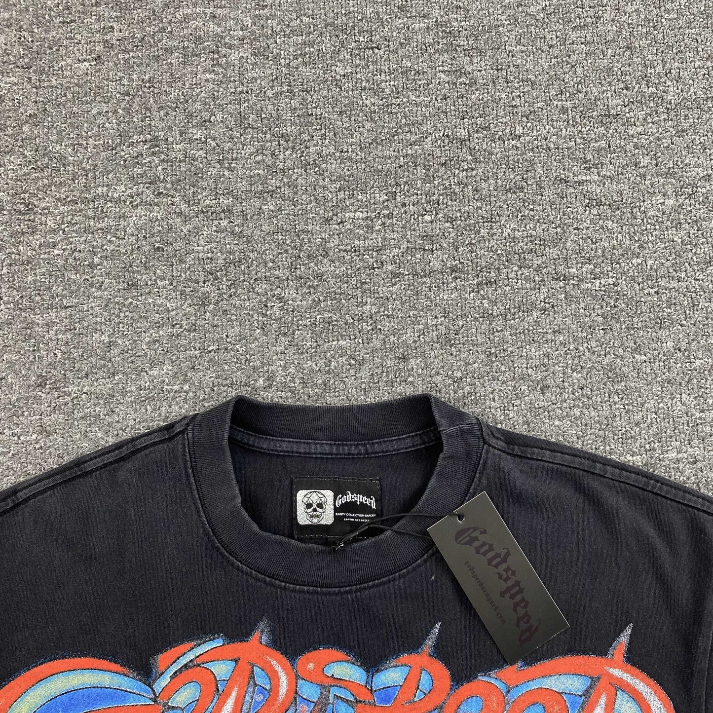 Remera Godspeed Supreme Reig Negra