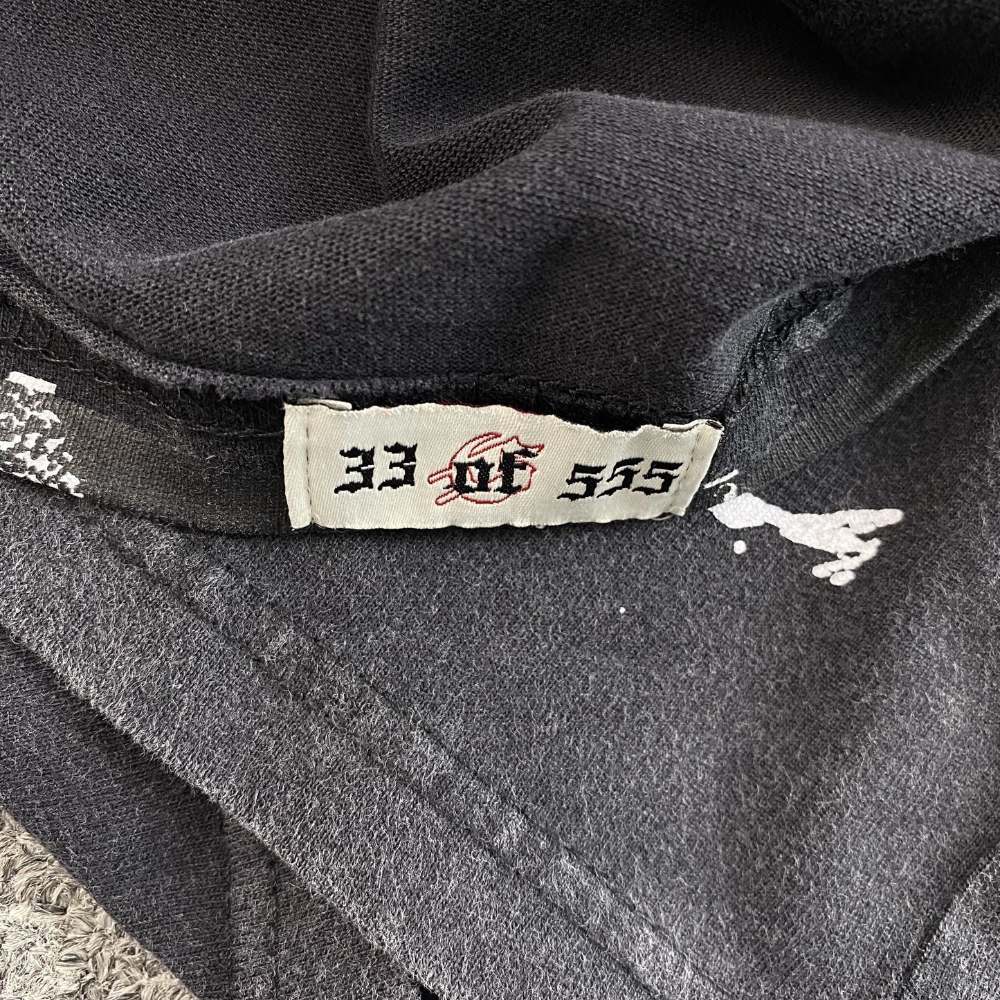 Remera Godspeed Valentine Negra