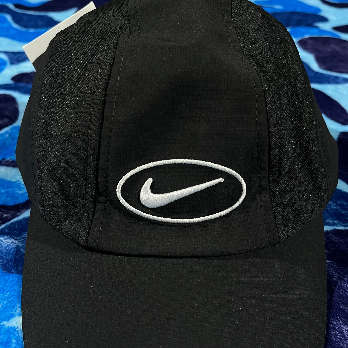 Gorra Supreme x Nike