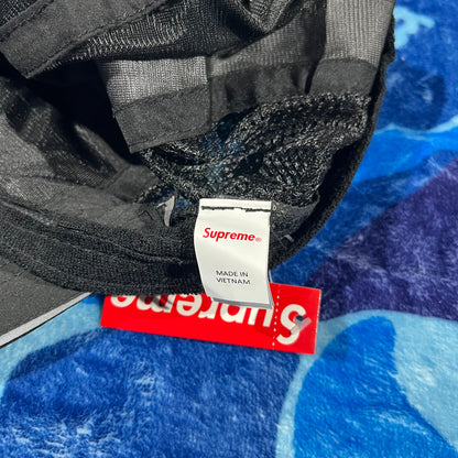 Gorra Supreme x Nike