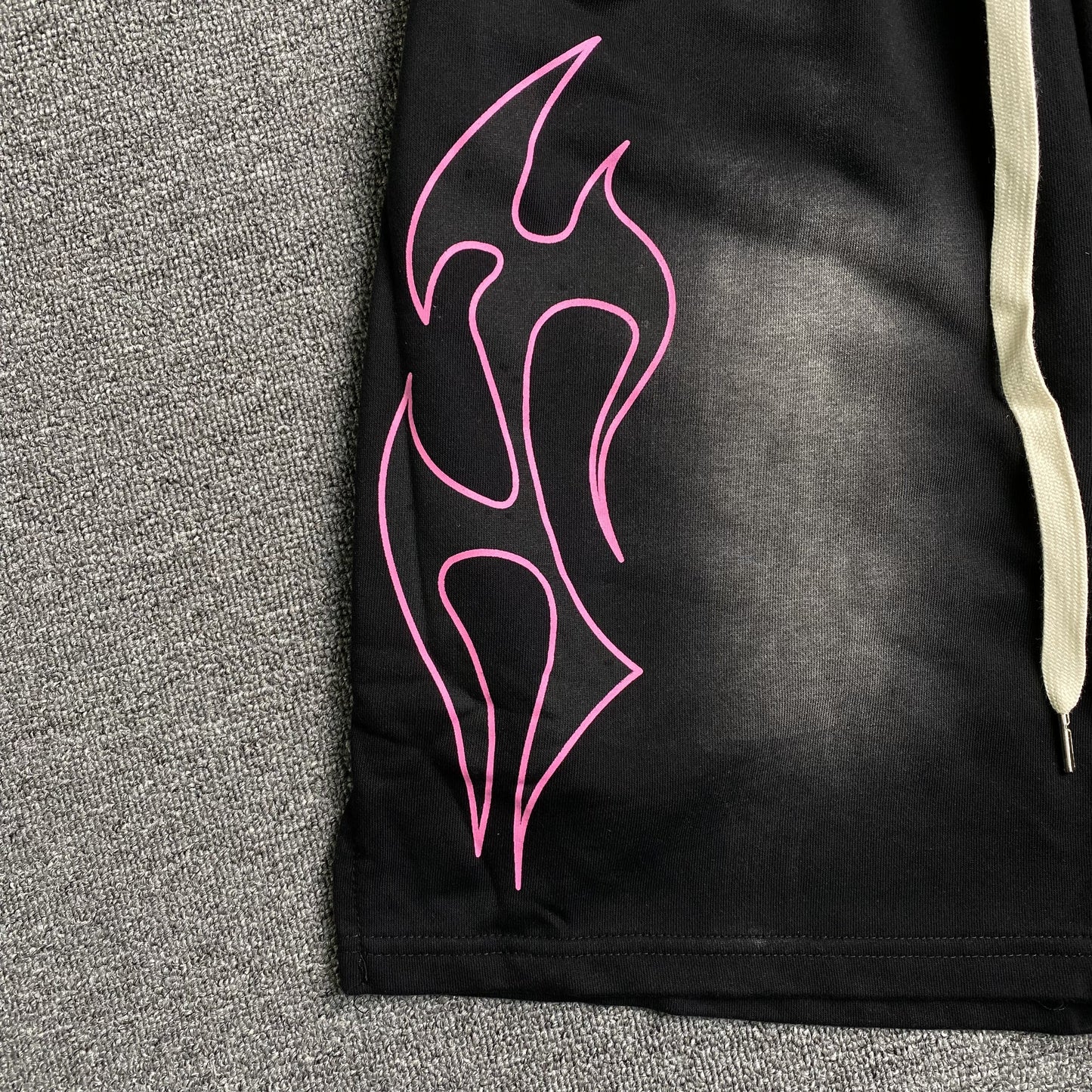 hellstar-flame-shorts-black-3_327d3906-Drip Store Argentina