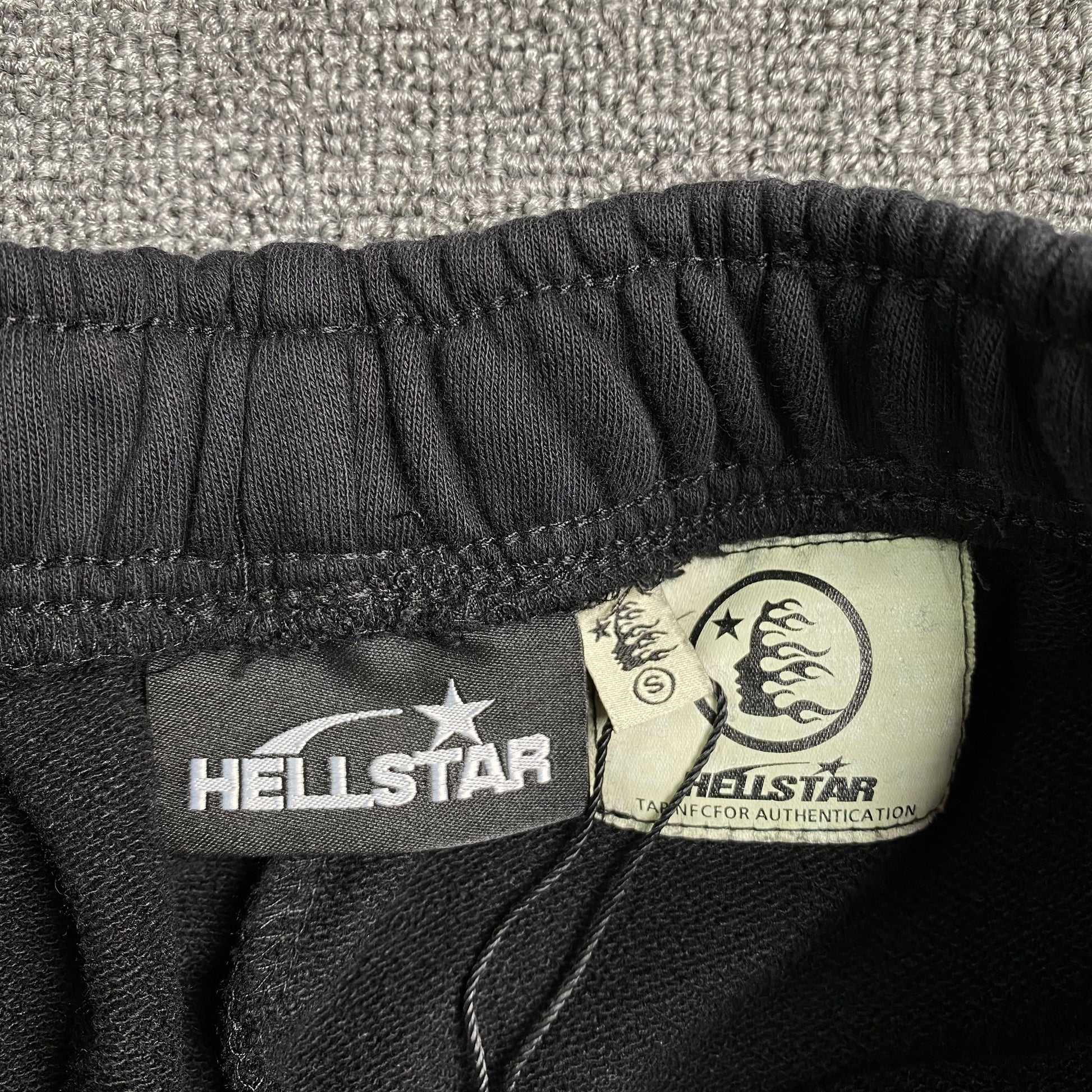 hellstar-flame-shorts-black-5-Drip Store Argentina