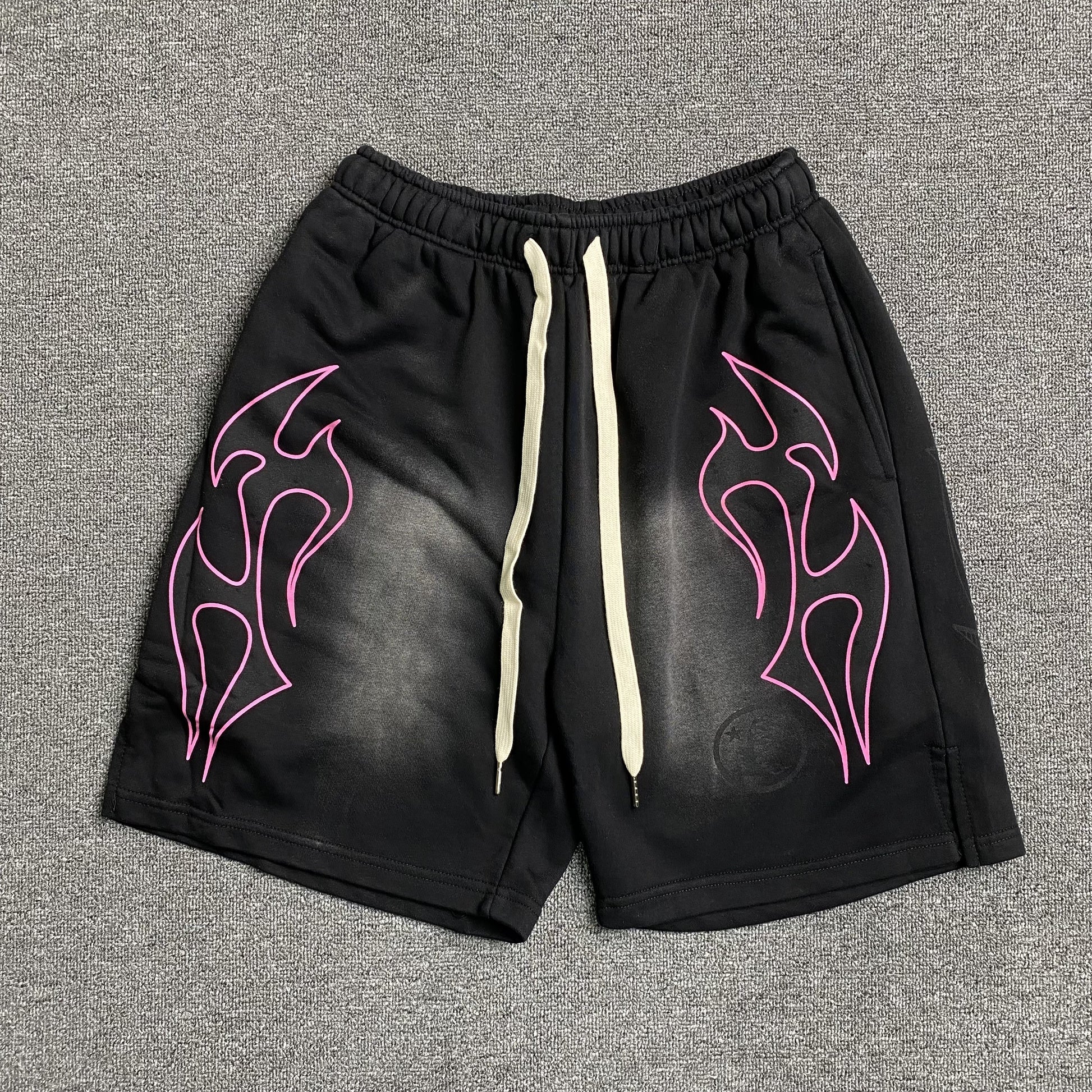 hellstar-flame-shorts-black_c2ae7d91-Drip Store Argentina