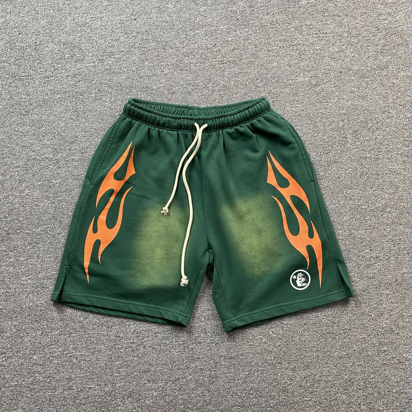 hellstar-flame-shorts-green-Drip Store Argentina