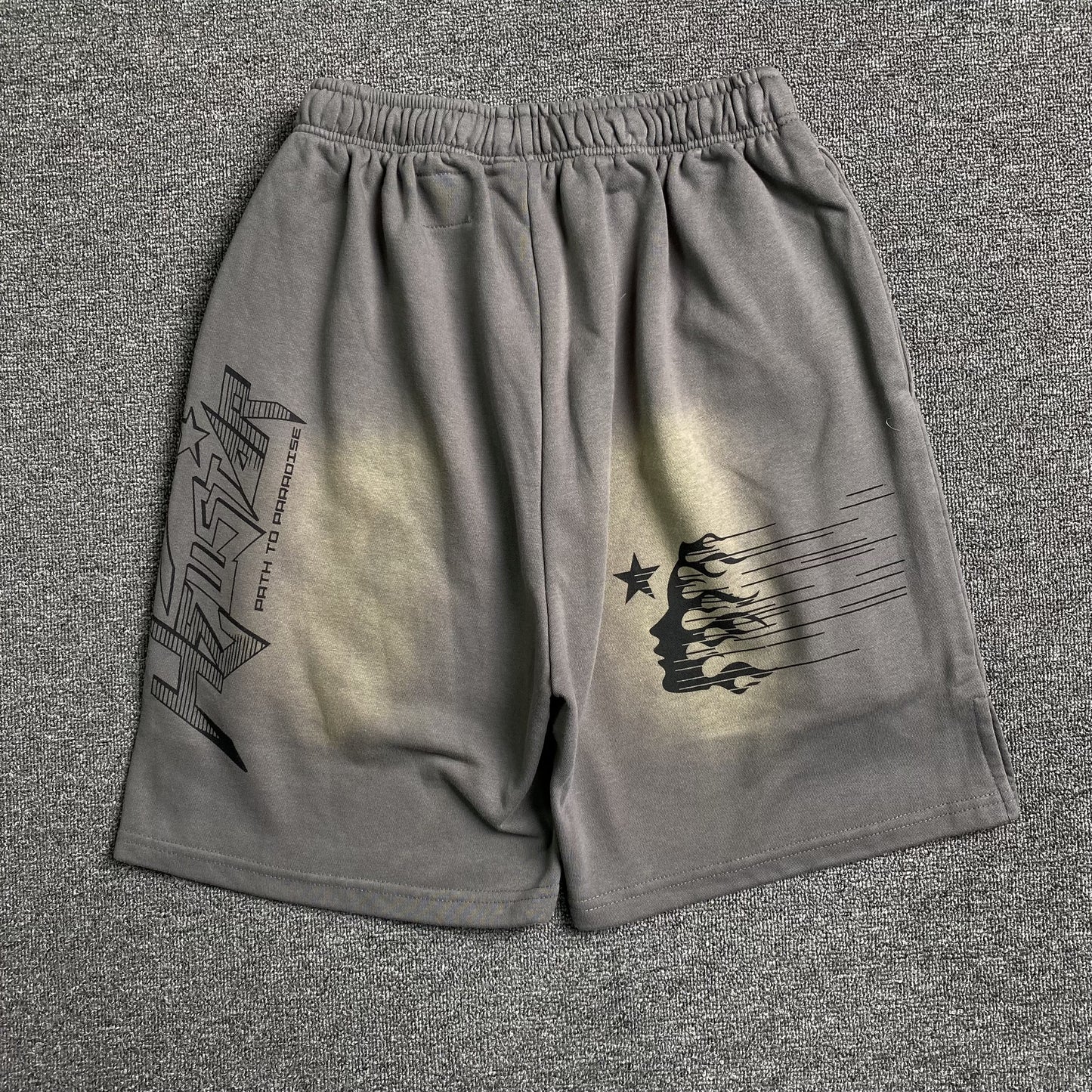 hellstar-flame-shorts-grey-2_3fae3a21-Drip Store Argentina