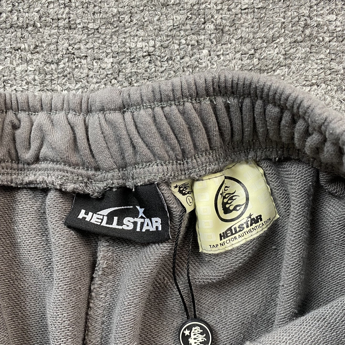 hellstar-flame-shorts-grey-4_15638659-Drip Store Argentina