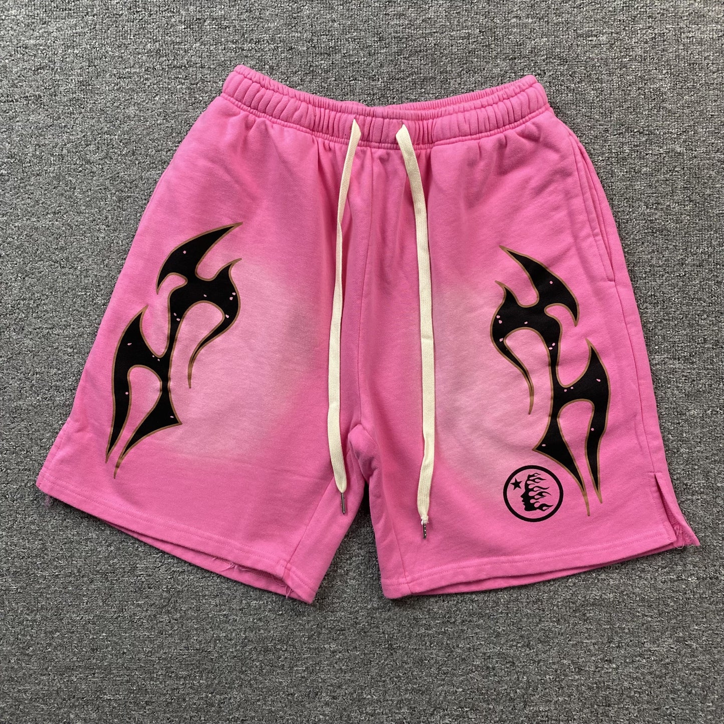 hellstar-flame-shorts-pink_63e01551-Drip Store Argentina