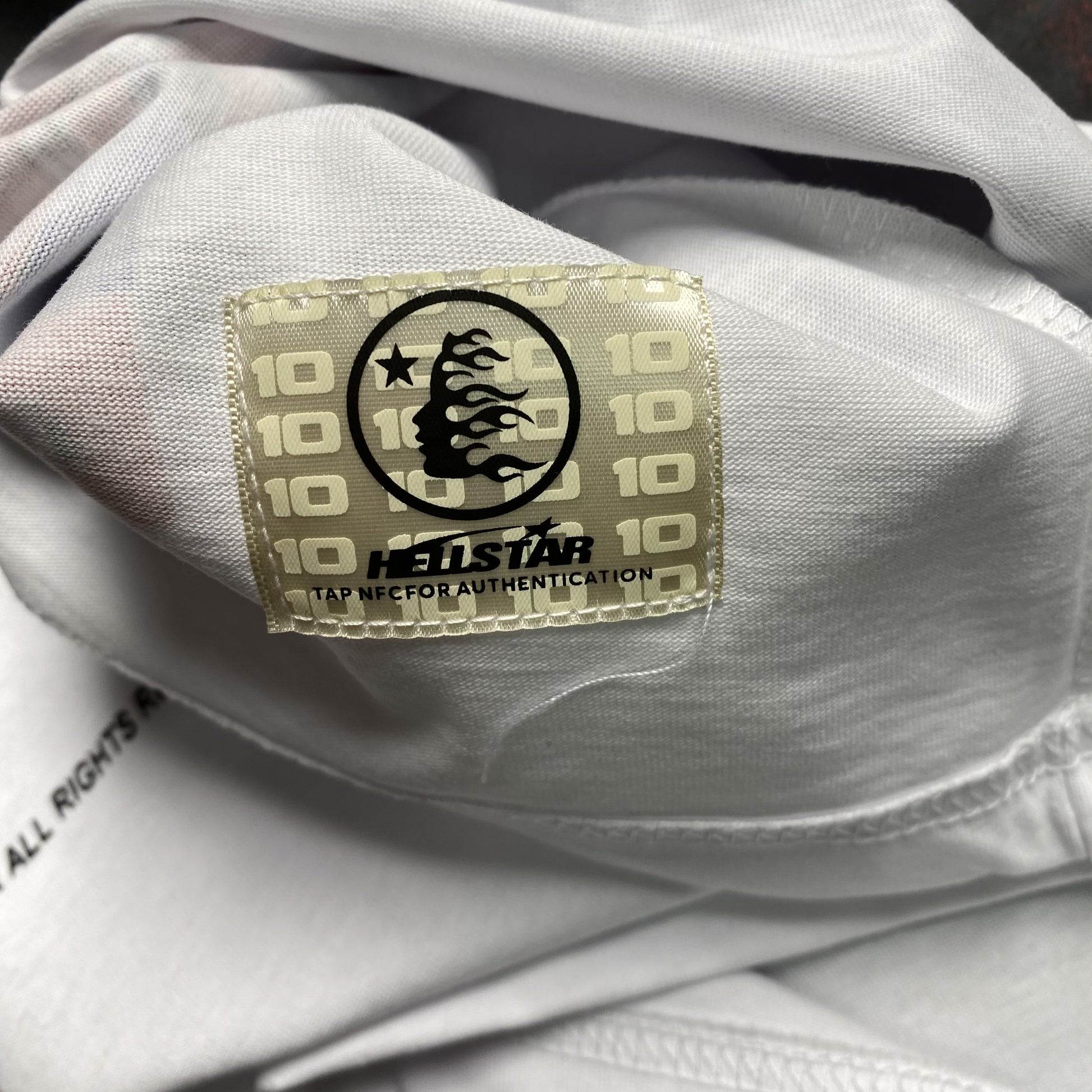 hellstar-horror-book-tee-white-7-Drip Store Argentina