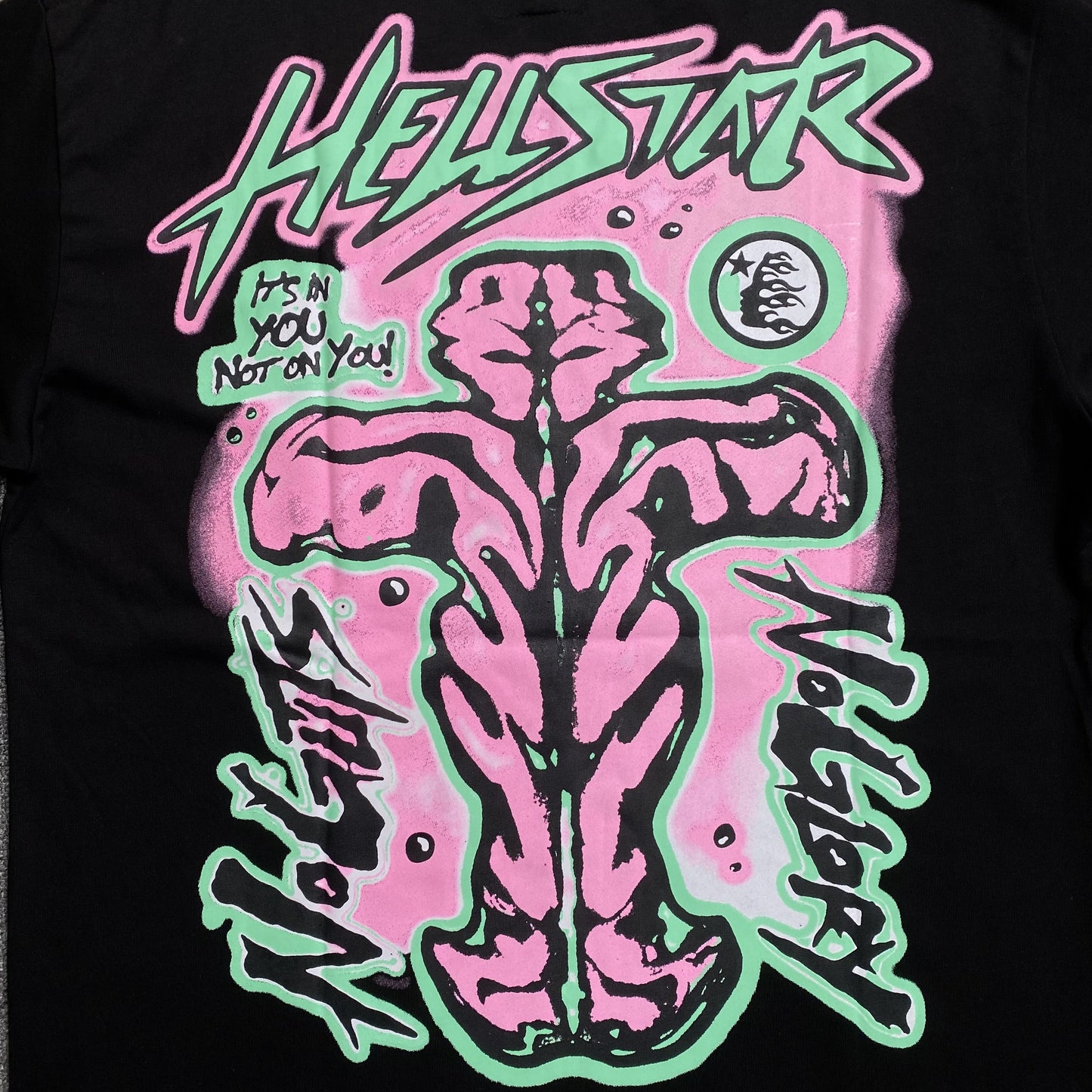 hellstar-no-guts-no-glory-tee-black-3-Drip Store Argentina