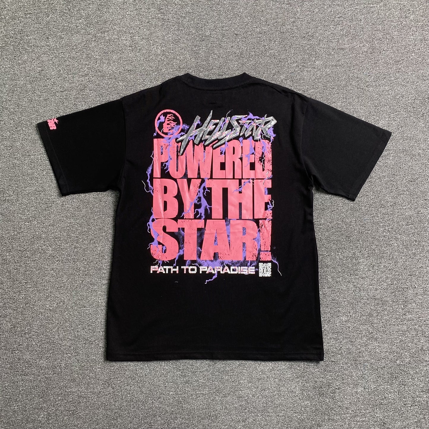 hellstar-records-powered-by-the-star-tee-black-2-Drip Store Argentina