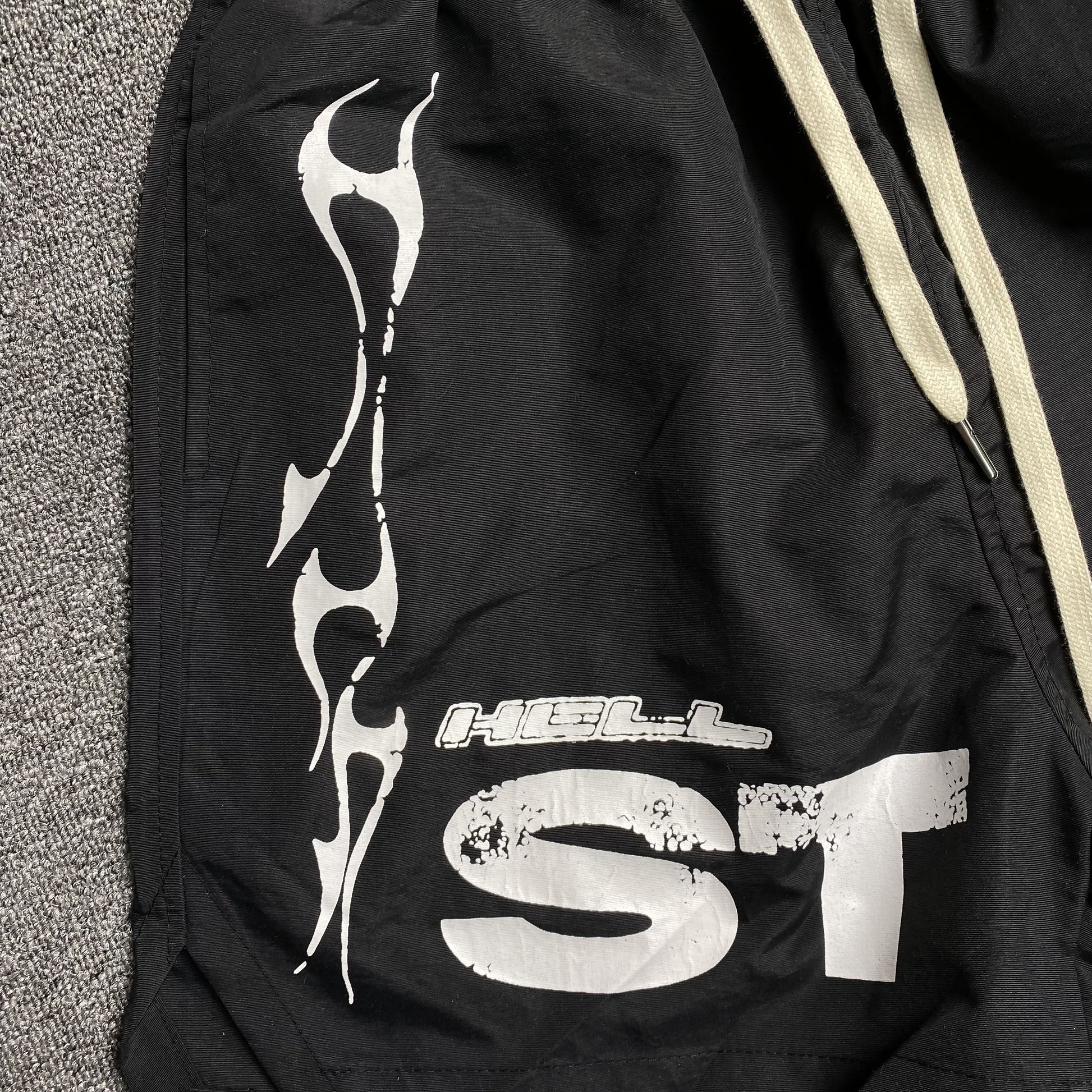 hellstar-shorts-black-3_ad5a30d4-Drip Store Argentina