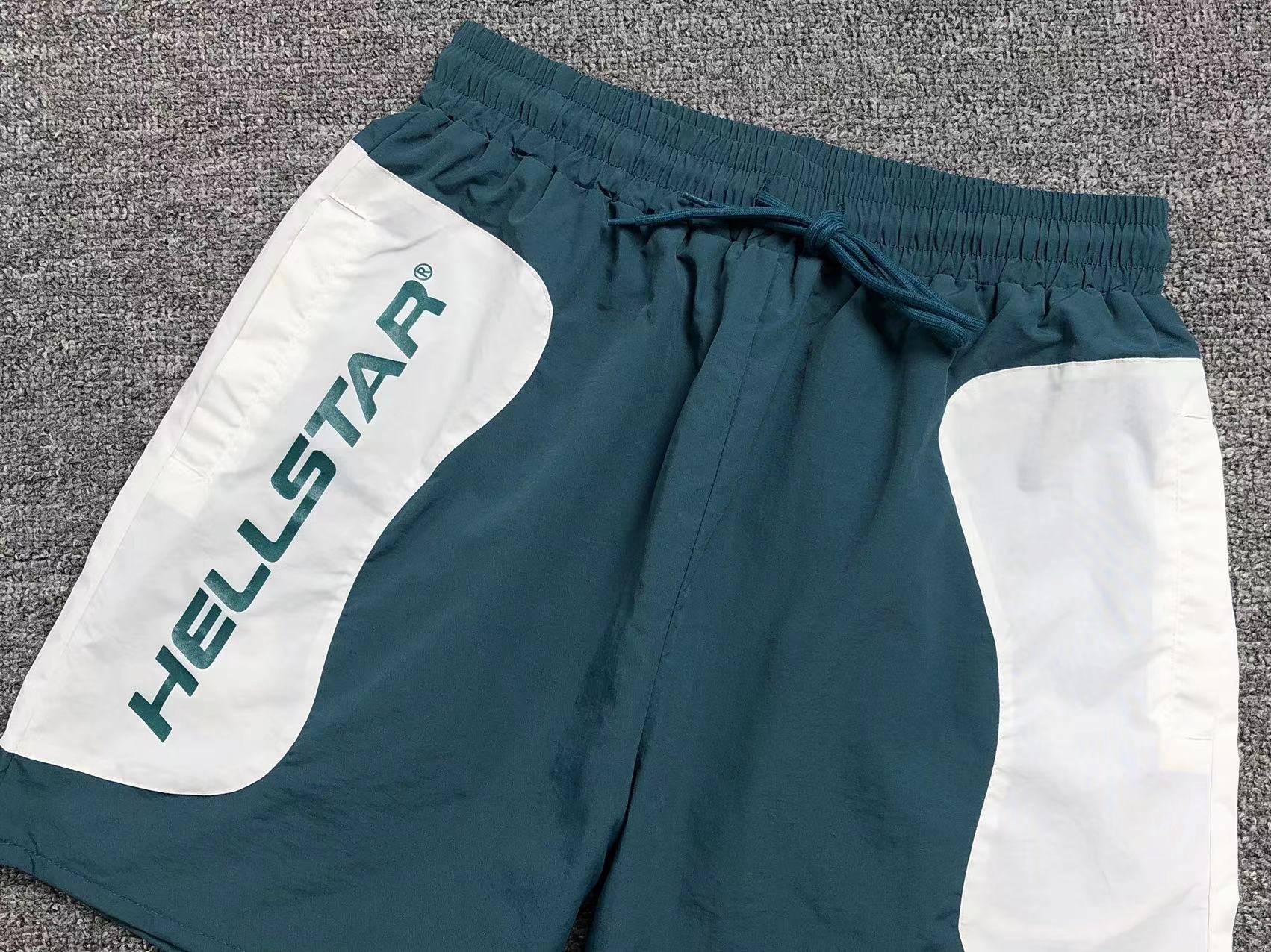 hellstar-shorts-green-2_be9ab2d9-Drip Store Argentina