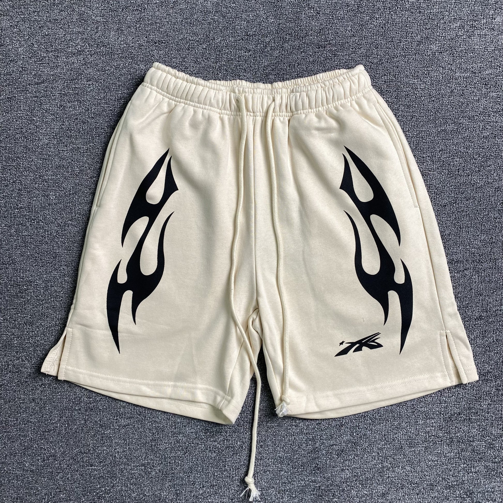 hellstar-sports-flame-shorts-white-Drip Store Argentina