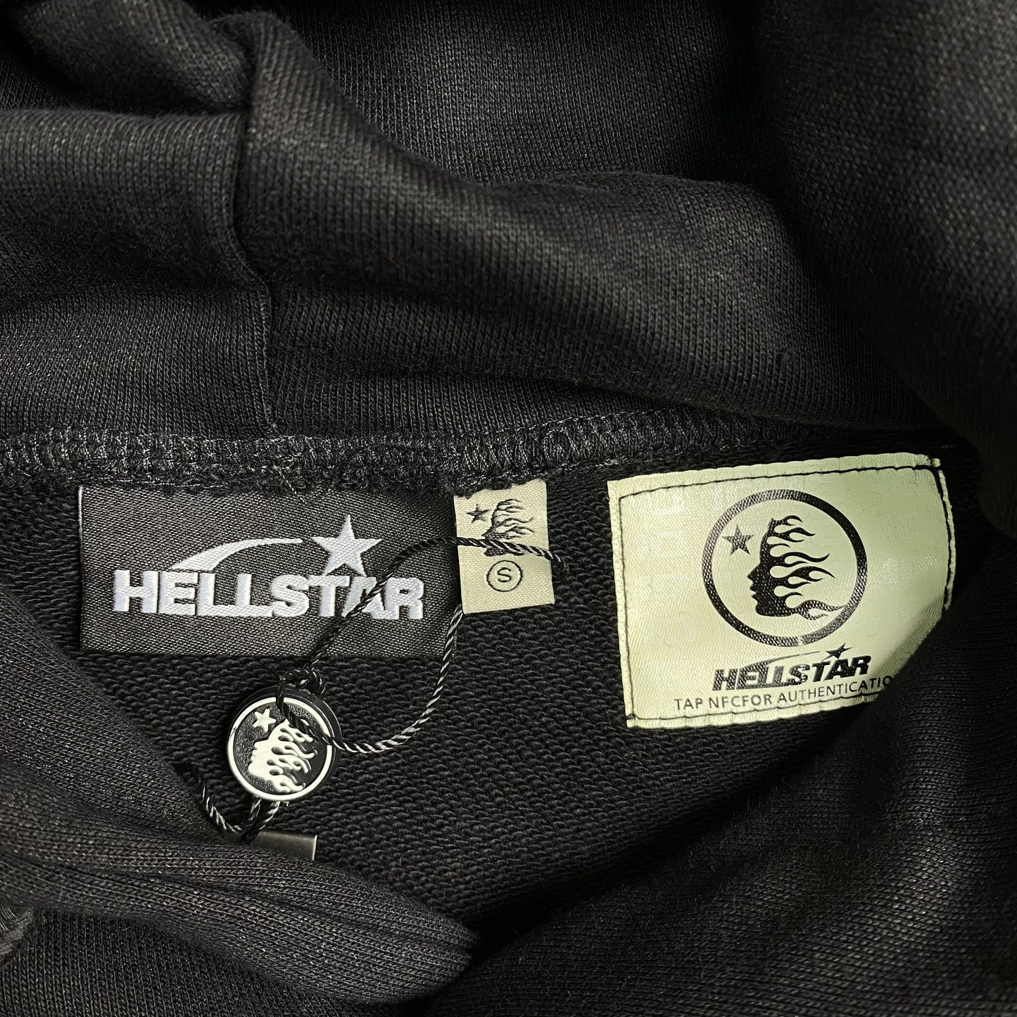 hellstar-sports-future-flame-hoodie-black-4-Drip Store Argentina