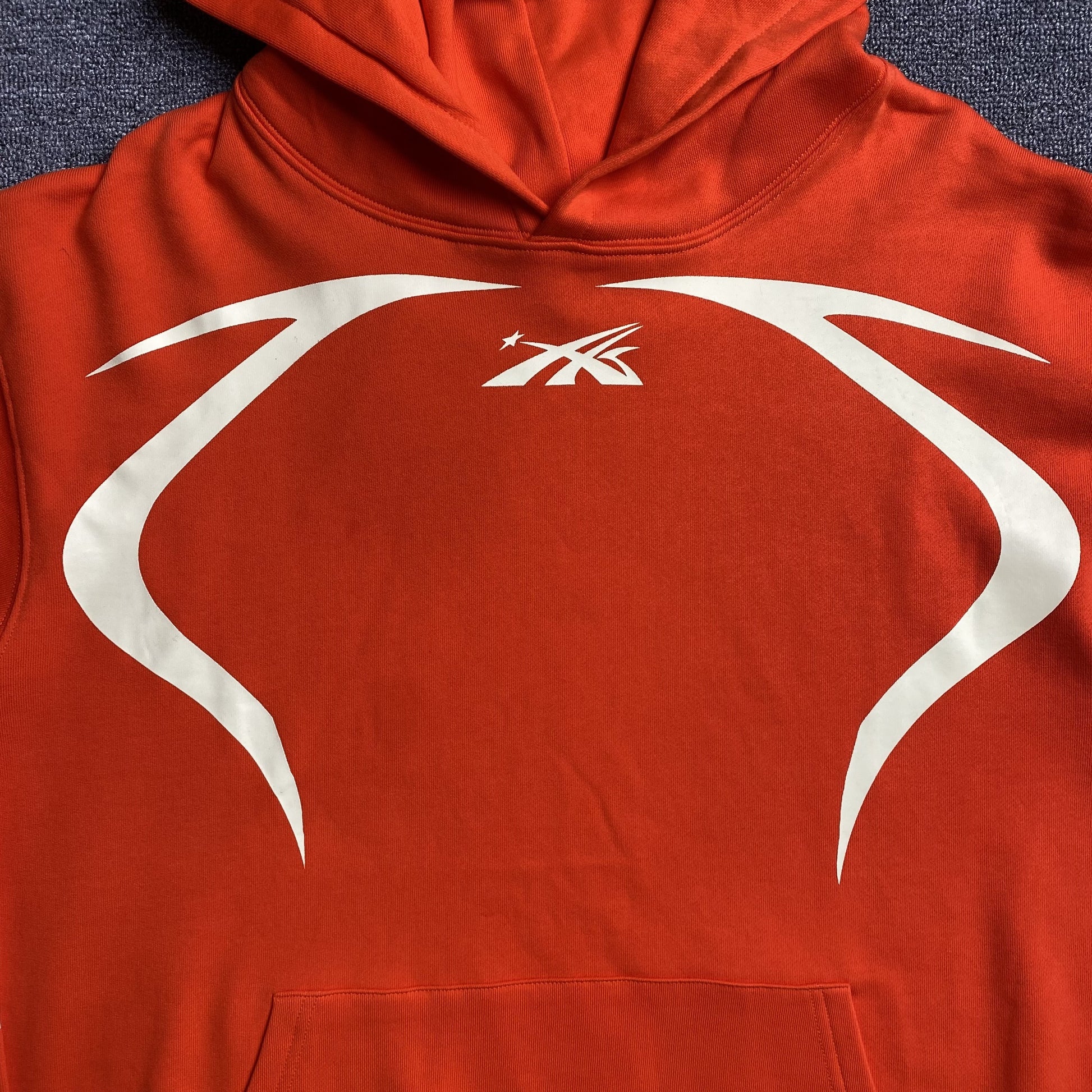 hellstar-sports-hoodie-jet-orange-3-Drip Store Argentina